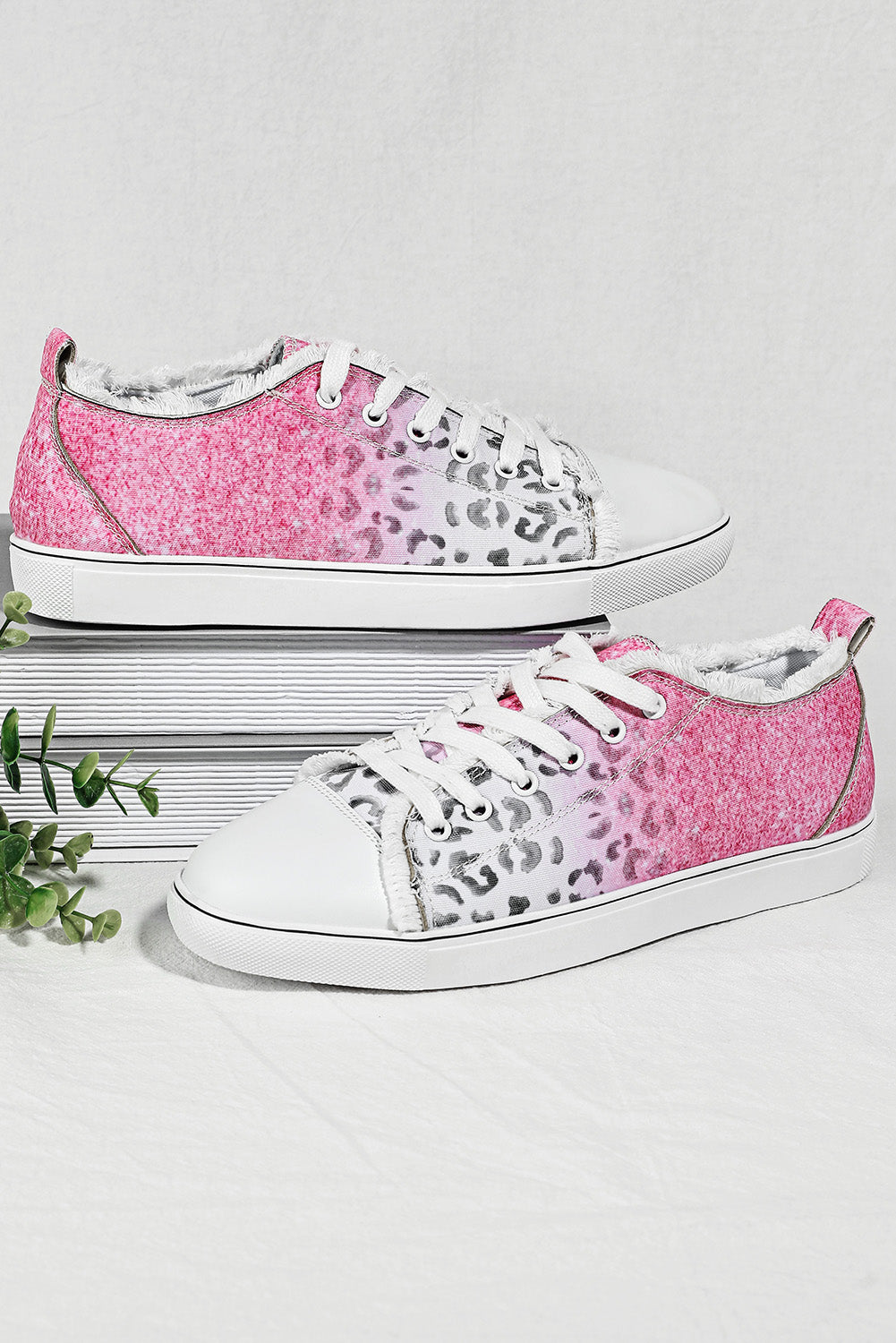 Pink Ombre Leopard Print Casual Canvas Shoes